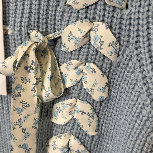 *NEW* FOR LOVE AND LEMONS BOW SWEATER LARGE - Picture 7 of 10